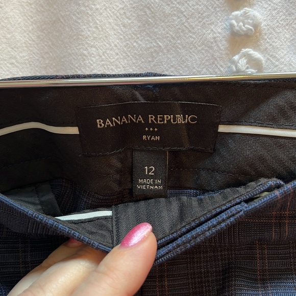 Banana Republic Dress Pant. Blue plaid. - Picture 5 of 5